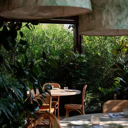 Отель Lu Boutique Hotel Червия