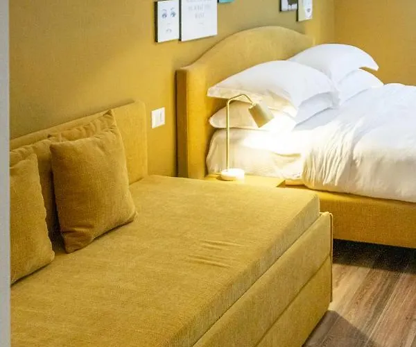 Lu Boutique Hotel *